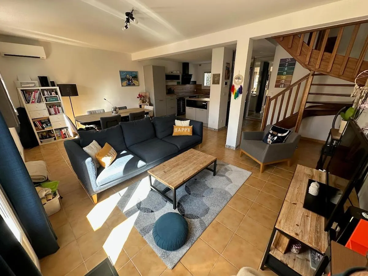 Maison Avec Piscine Proche Plages Et Commerces Frejus France