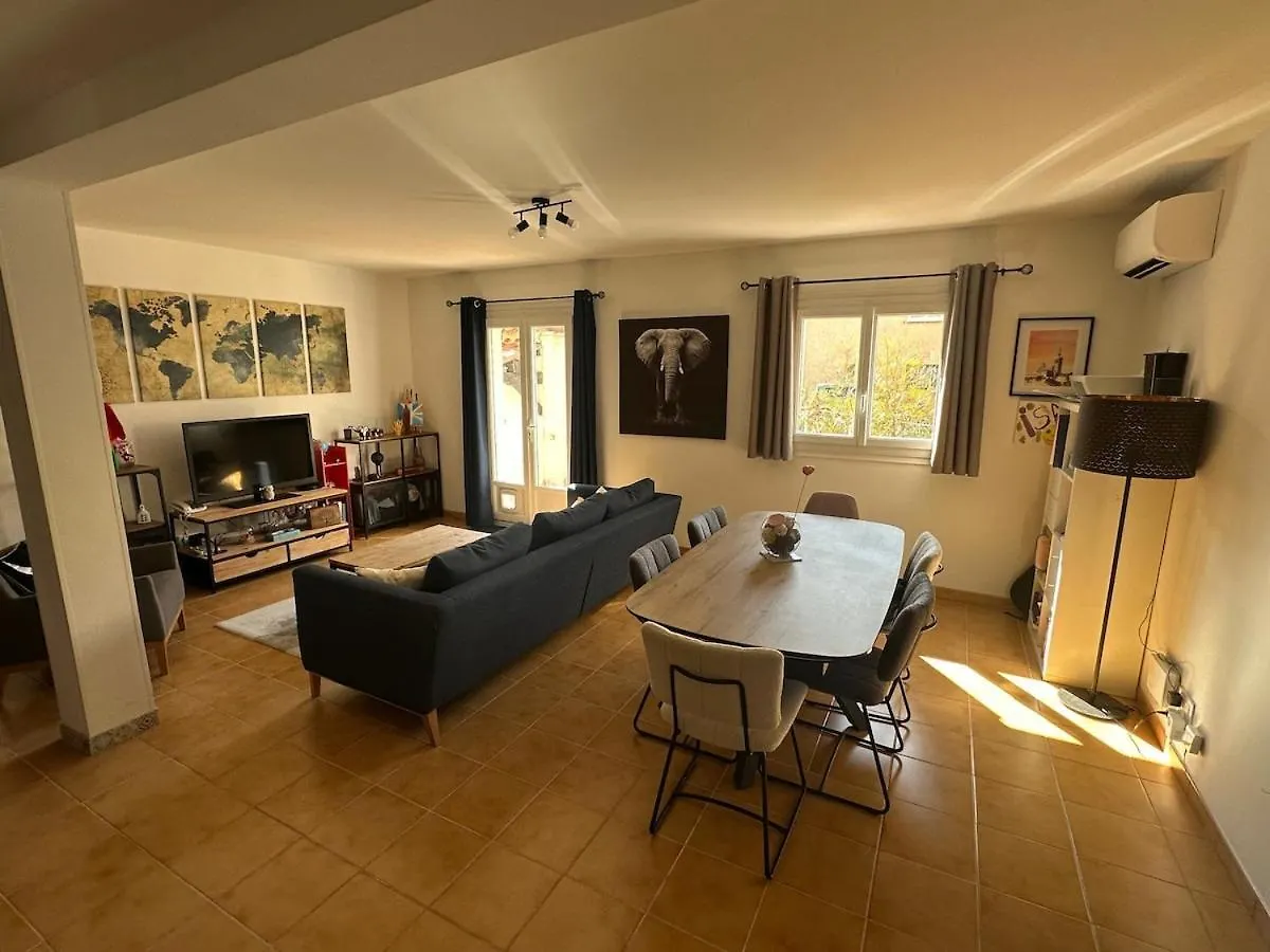 Maison Avec Piscine Proche Plages Et Commerces Frejus